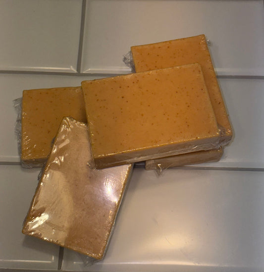 Golden Glow Bar – Turmeric, Honey & Goat’s Milk Soap for Sensitive & Eczema-Prone Skin