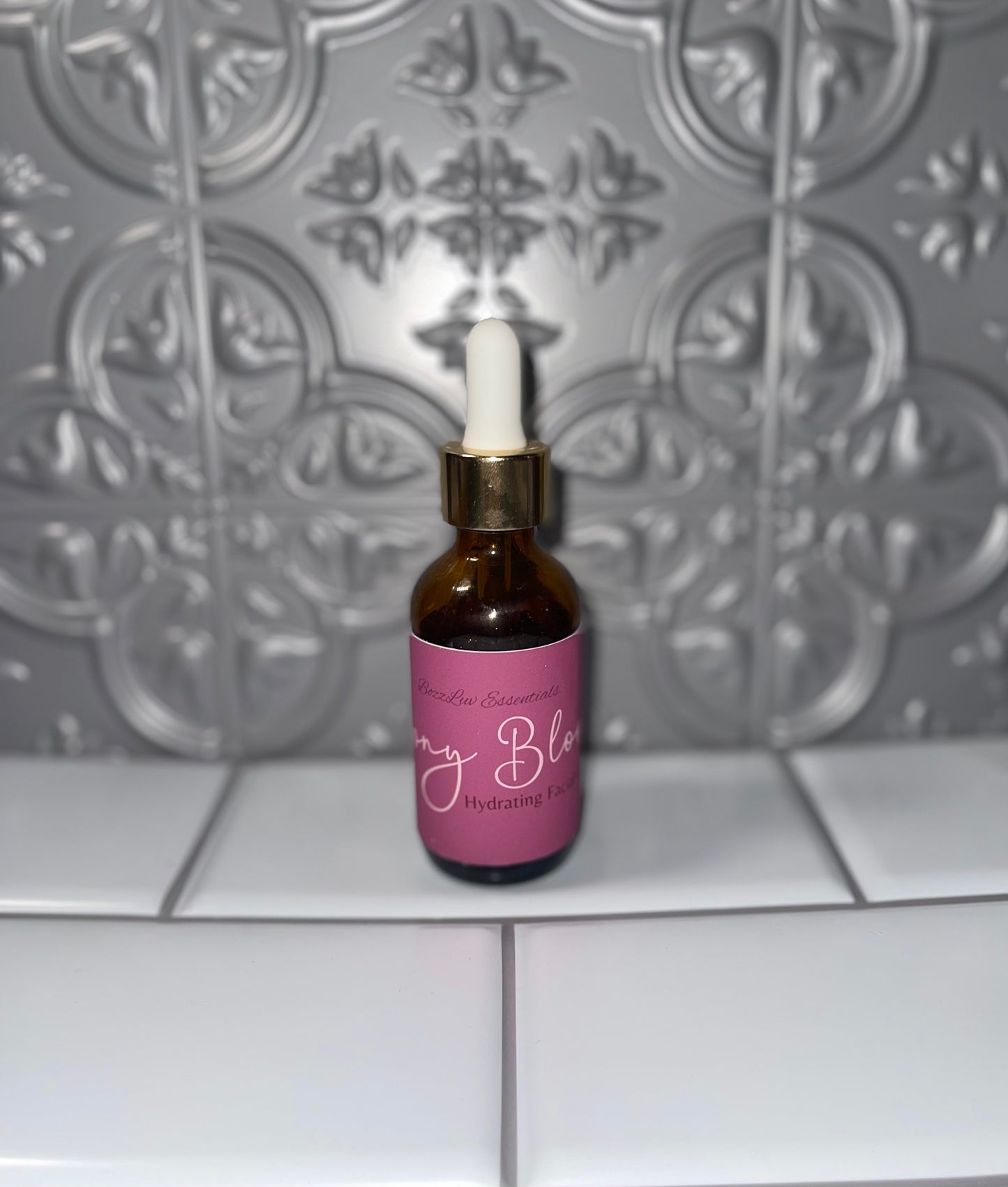 Peony Hydrating Facial Oil product image by BozzLuv Essentials.